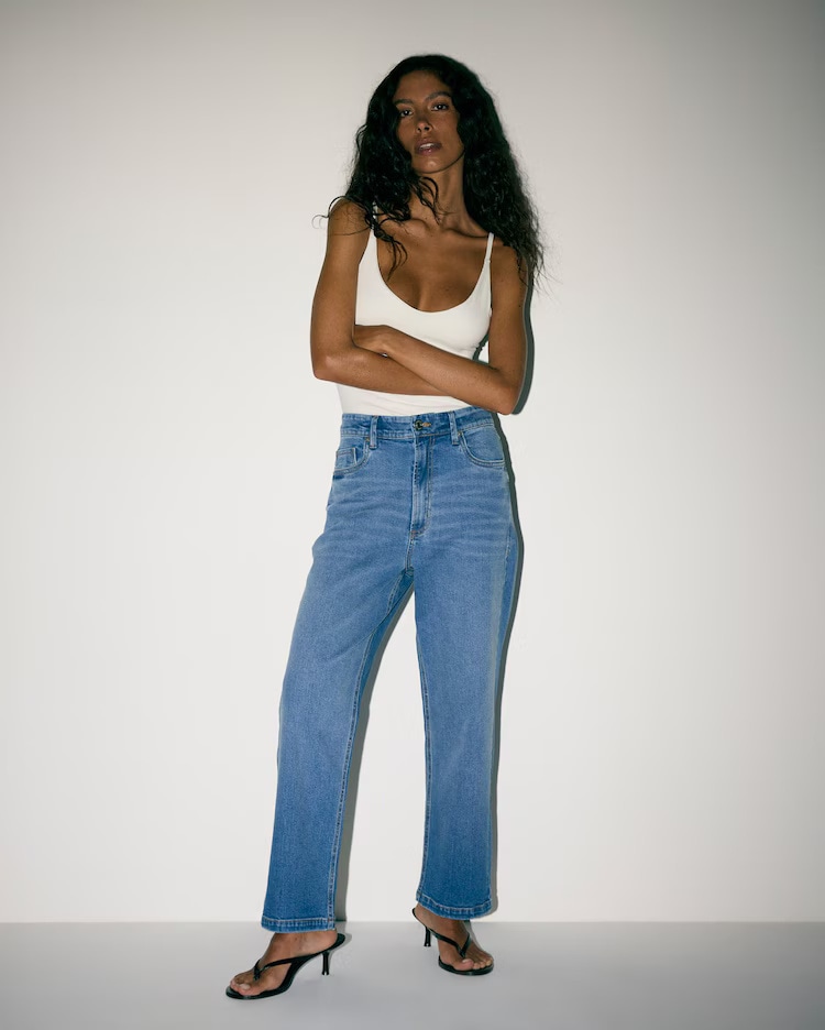 Calça jeans feminina reta loose - denim médio | Pool Loop