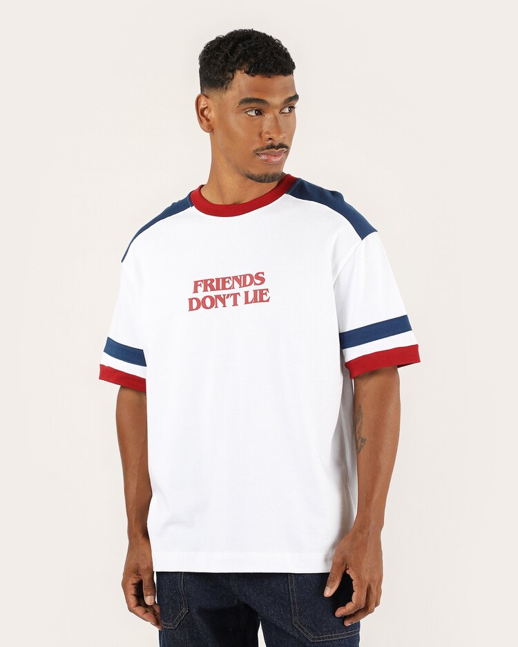 Camiseta masculina oversized Stranger Things - branca | FANLAB