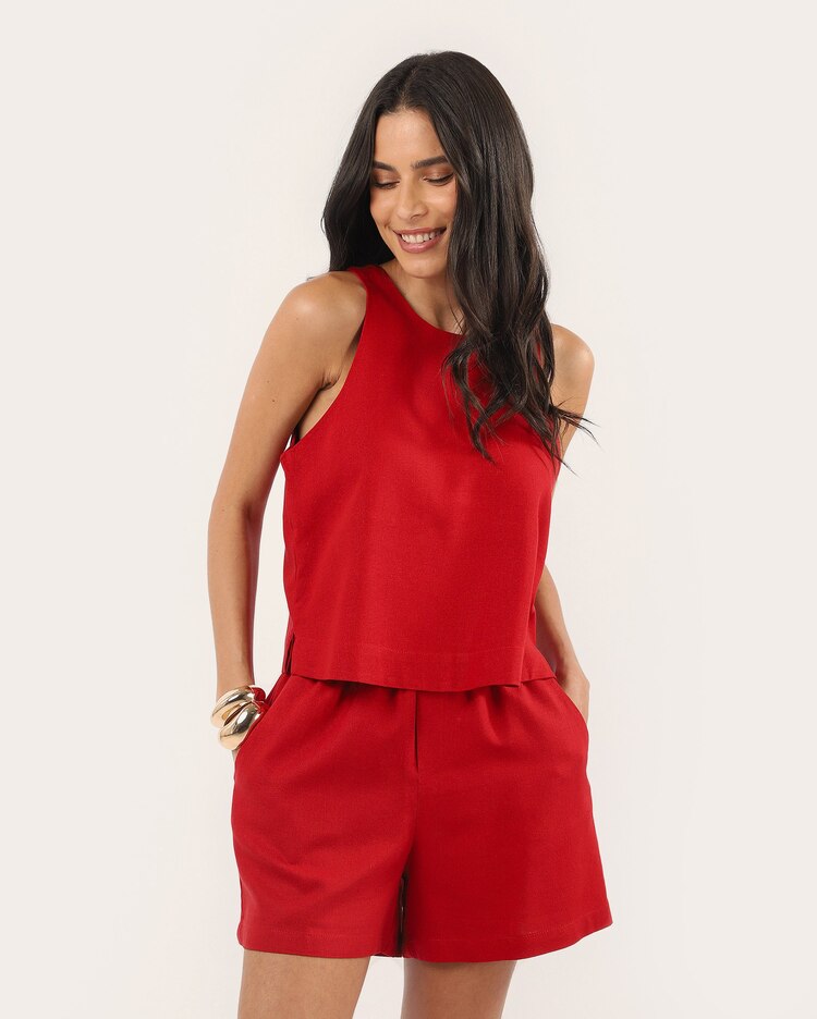 Regata feminina ampla em viscolinho Mika - Vermelho