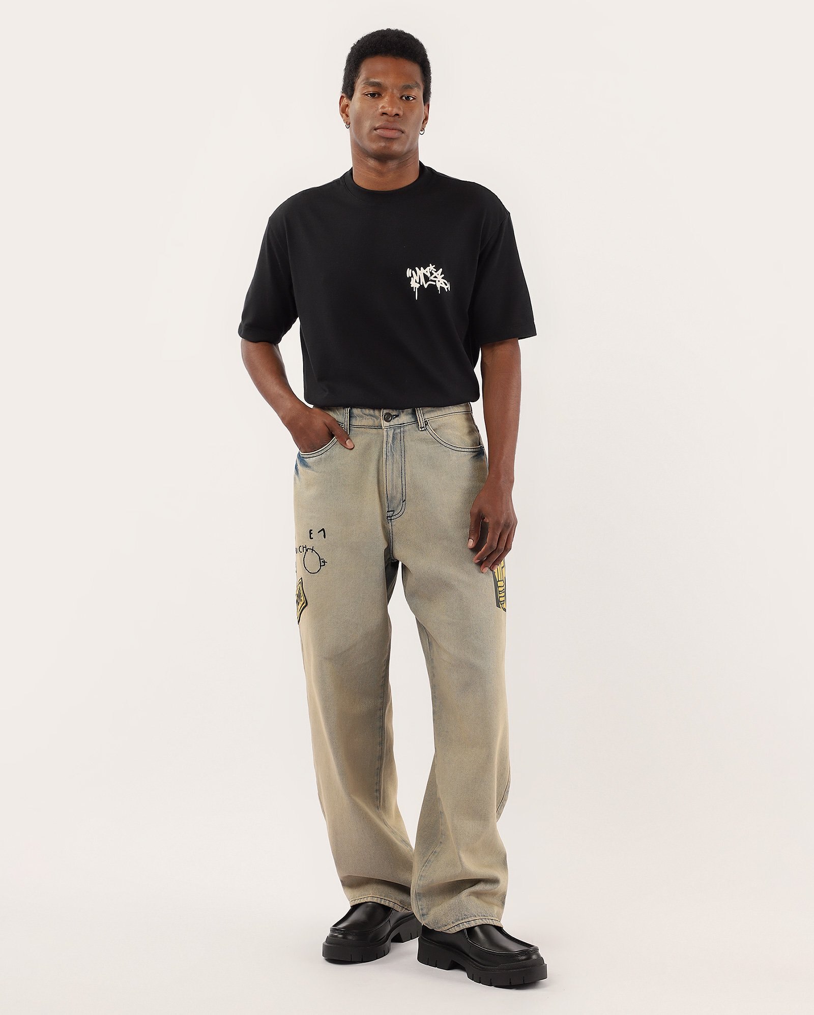 Calça jeans masculina wide leg dirty com patch denim claro | Pool Jeans
