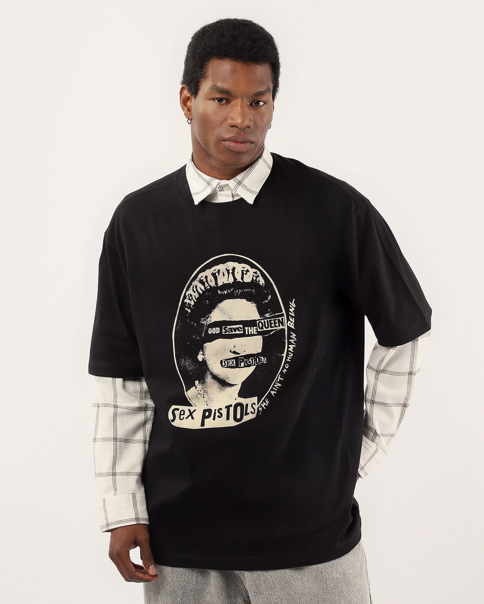 Camiseta masculina relaxed estampada preta | Sex Pistols