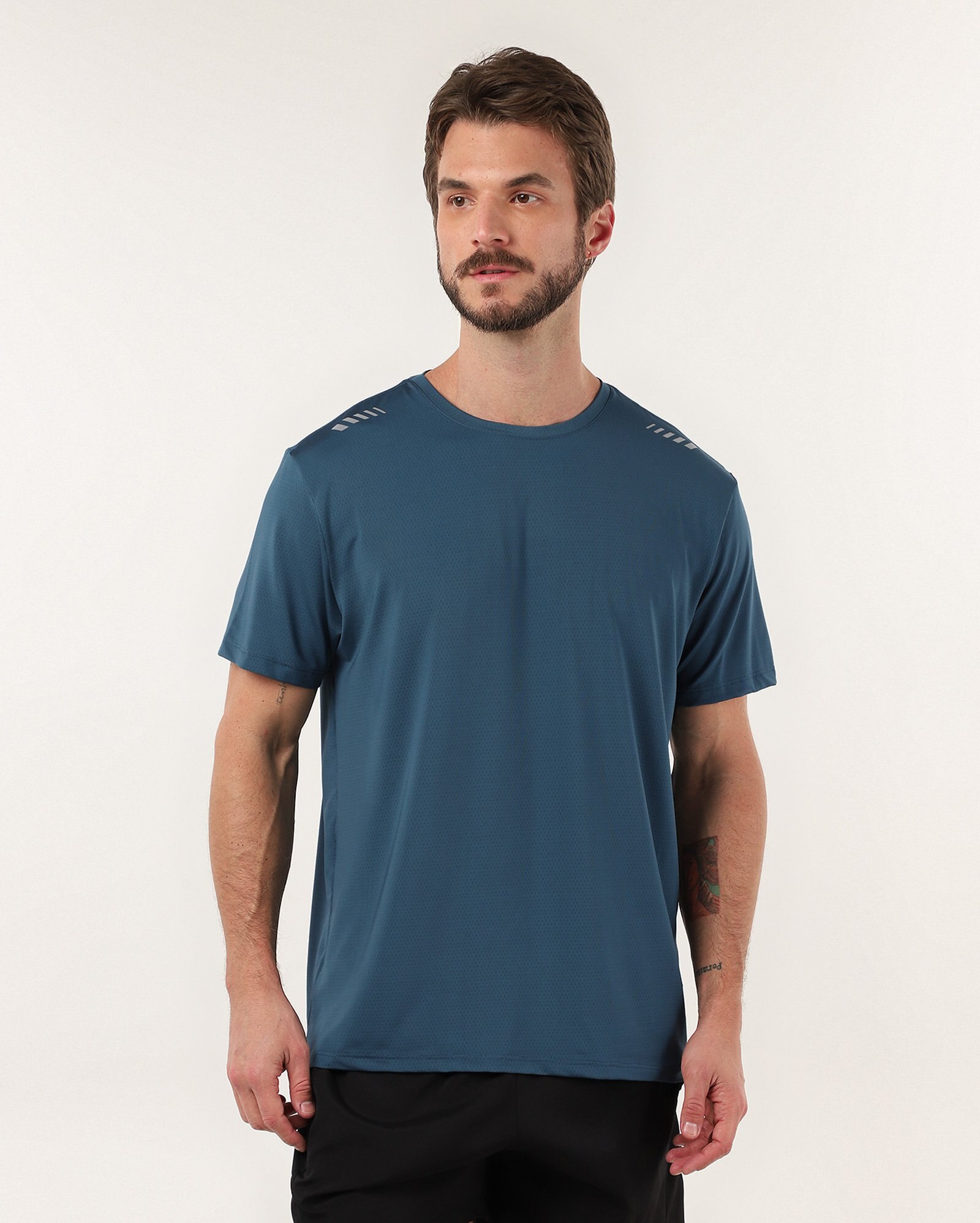 Camiseta esportiva masculina ultra air refletiva - Azul Escuro | BodyWork by Riachuelo