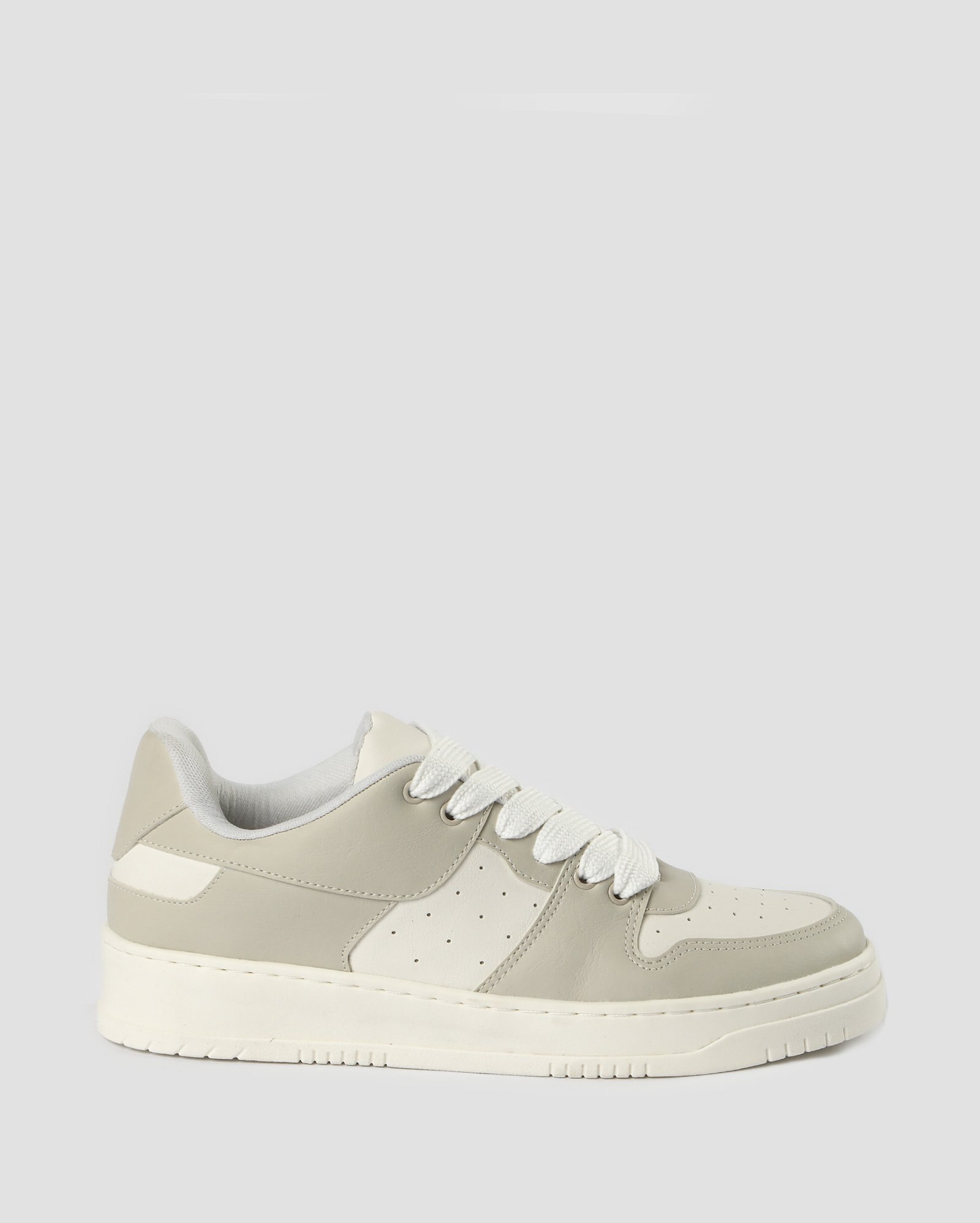 Tênis masculino casual cano baixo recortes pespontos cinza | Riachuelo