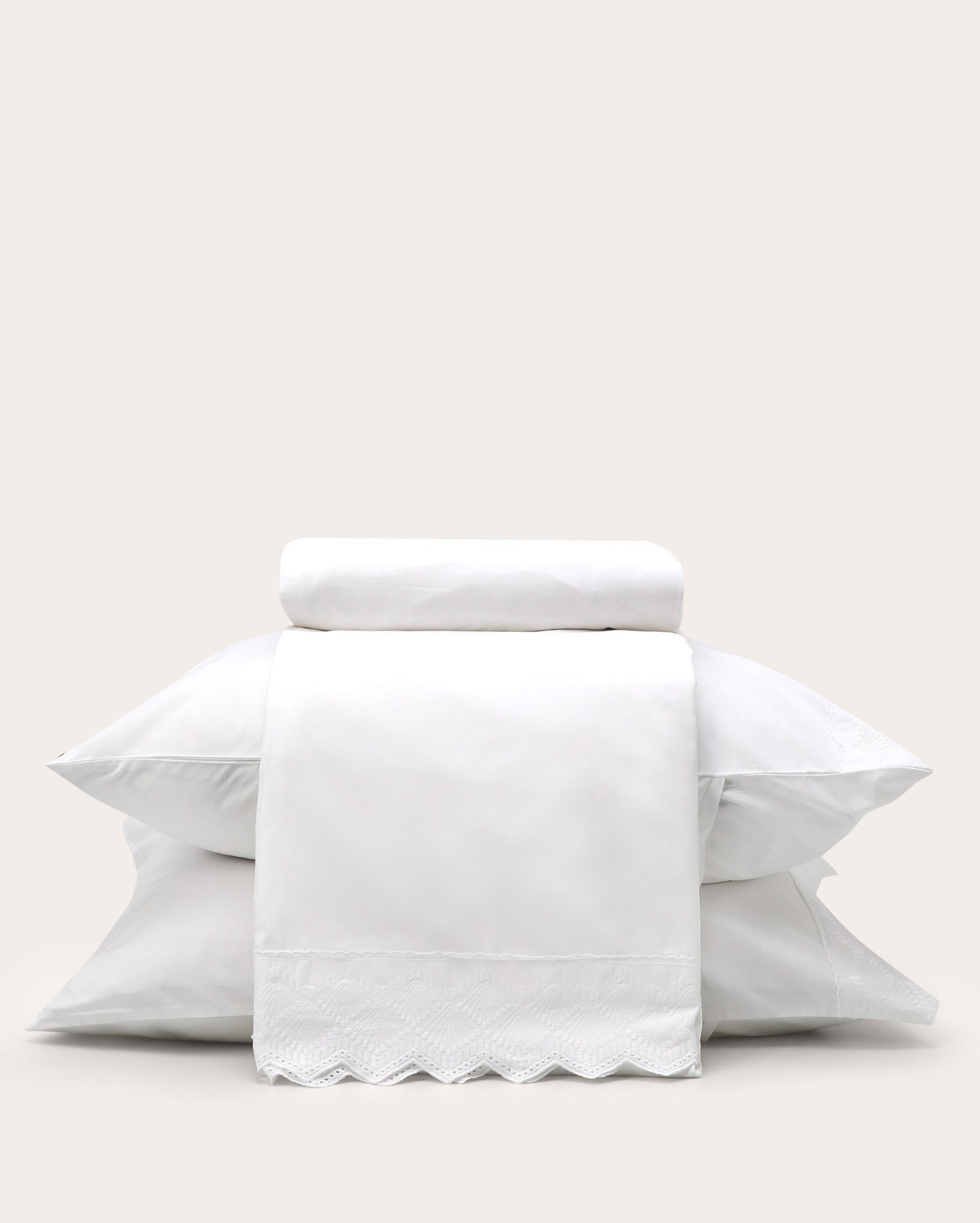 Jogo de cama bordado inglês percal 180 fios - QUEEN Branco | Casa Riachuelo