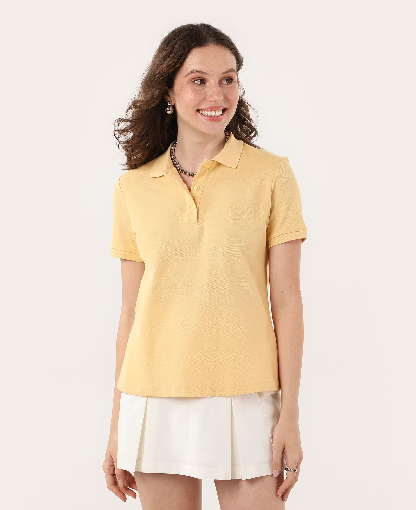 Camisa polo feminina Legacy slim logo - Amarelo Claro | Pool Basics