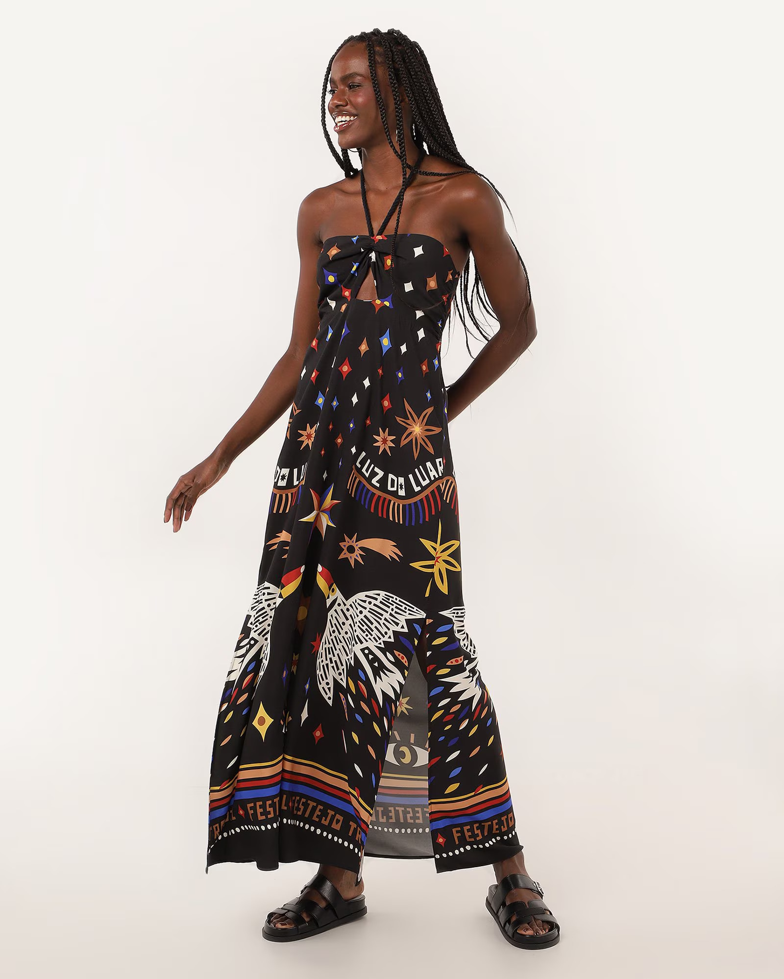 Vestido midi em viscose frente única luz do luar preto | Ceramiquinho + Riachuelo