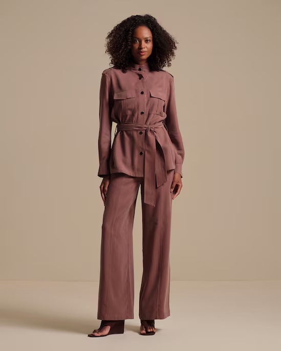 Camisa feminina com viscose e amarração | Silvia Braz + Riachuelo