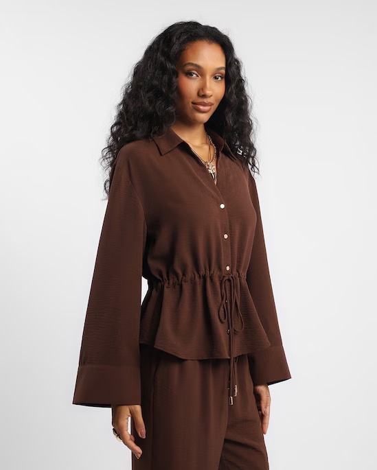 Camisa feminina alongada crepe