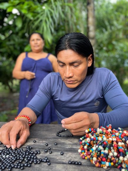 pulseiras riachuelo e together band